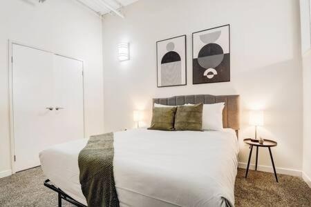 Cozysuites - 2Br With Direct Skybridge Access #5 Индианаполис Екстериор снимка